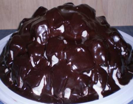 Шоколадный торт «Кучерявый мальчик»