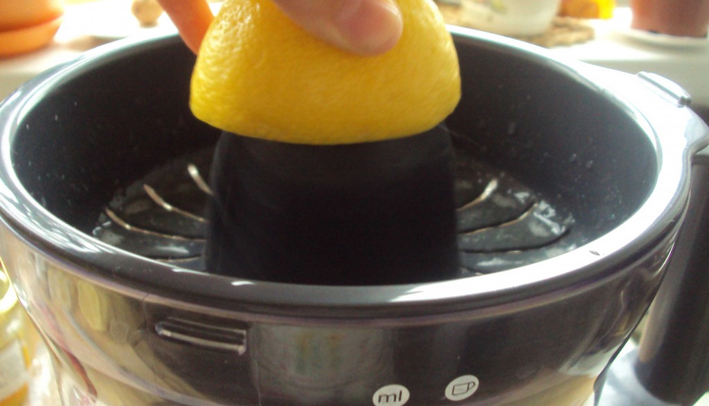 сделать лимонный сок