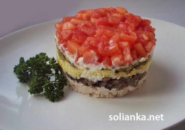 салаты с мясом и птицей - Страница 2 Salat-krasnaya-shapochka