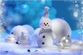 новогодний снеговик