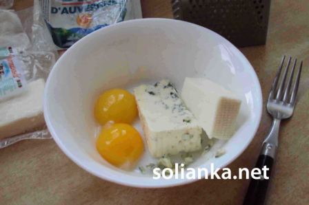 яйца с сыром для кабачков