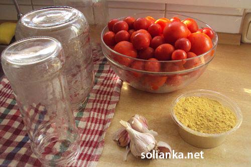 маринованные помидоры с чесноком на зиму