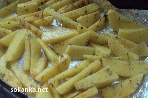 рецепт приготовления картофеля по-деревенски в духовке