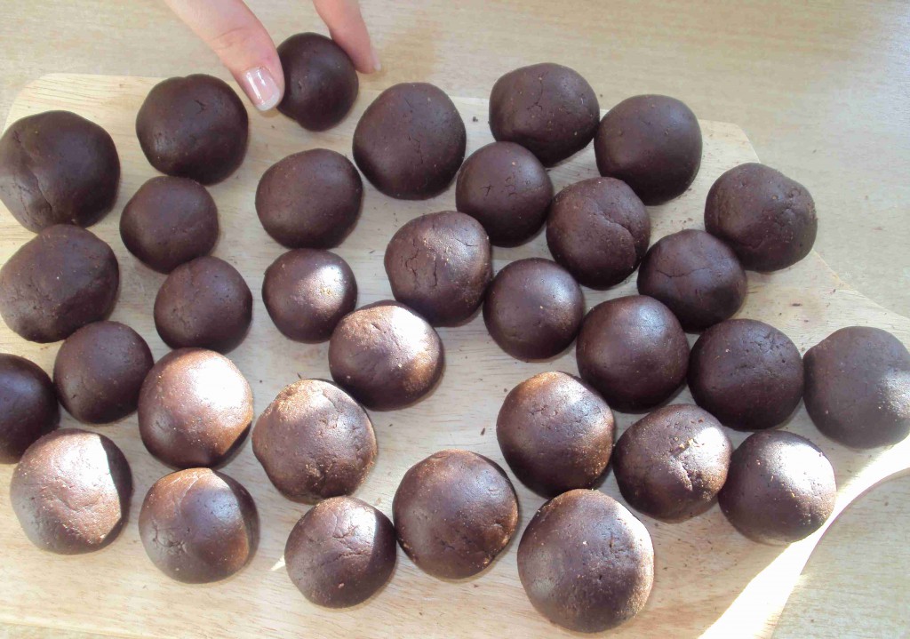 шоколадные шарики для печенья