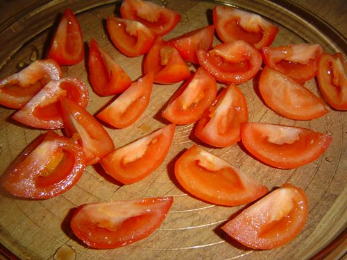 vialeniye pomidory na zimu2